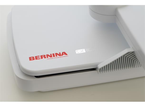 Bernina 770QE PLUS introsett m/broderimodul og oppbevaring