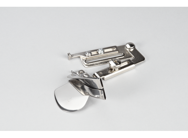 Bernina Kantbåndsapparat 87