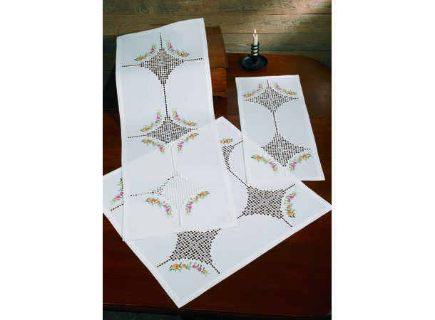 Permin duk, Hardanger blomster