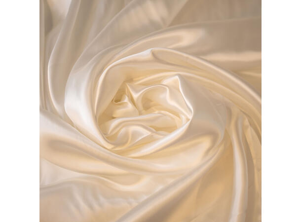 Kåpefòr hvit sateng