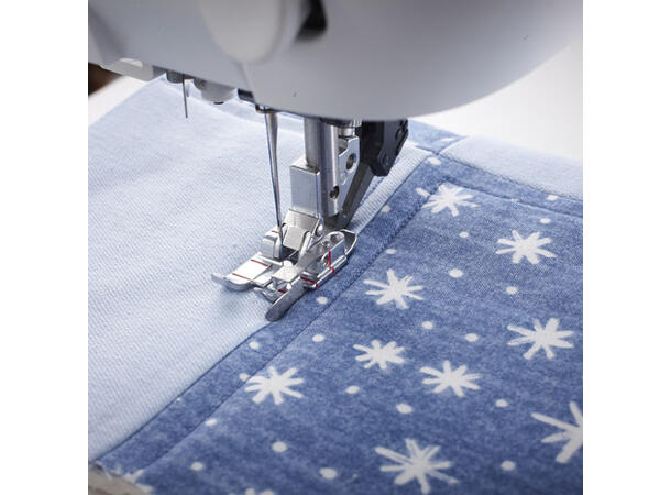 Pfaff 1/4" Høyreføringsfot