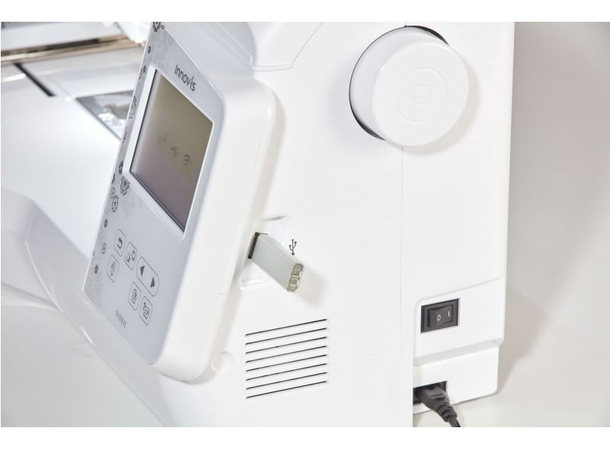 Brother Innov-is NV880E