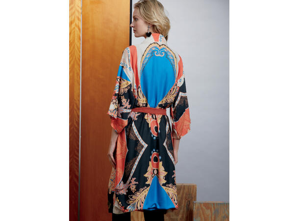 Vogue 1610 - Kimono.