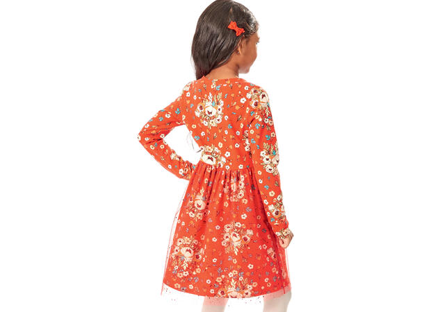 McCall's 8251 - Kjole til barn.