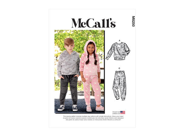 McCall's 8250 - Joggedress barn.