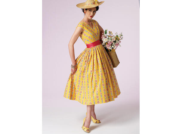 Vogue 8789 - Vintage kjole.