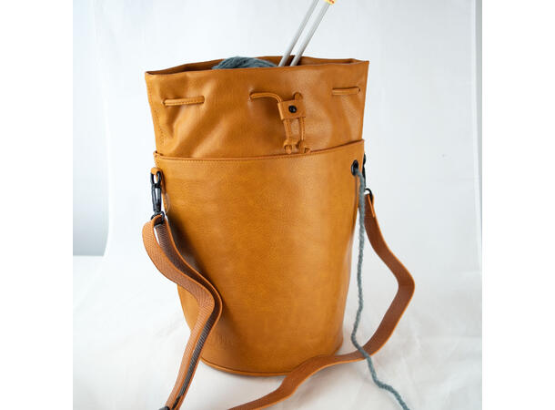 Unwind Strikkeveske av PU skinn, 30x23 cm