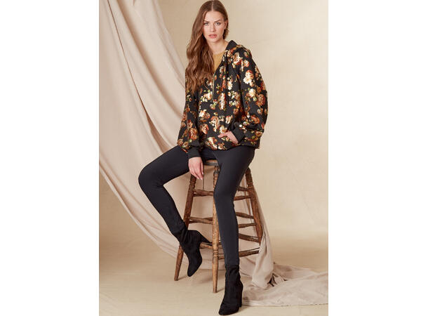 Vogue 1826 - Hettegenser.