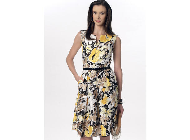 Vogue 9167 - Kjole med prinsessesøm.