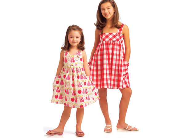 McCall's 5613 - Barnekjole