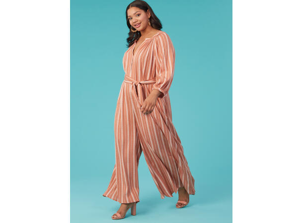 McCall's 8288 - Jumpsuit.