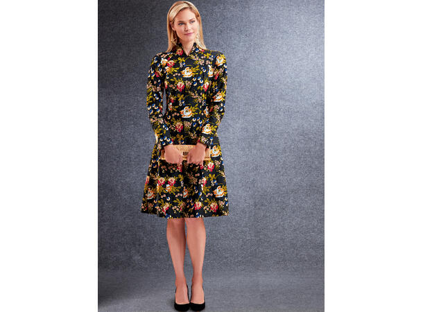 Vogue 1741 - Sett til dame.