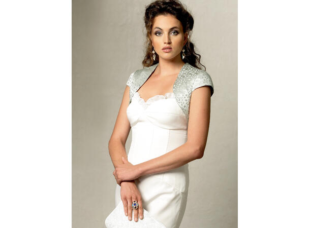 Vogue 8857 - Bolero.