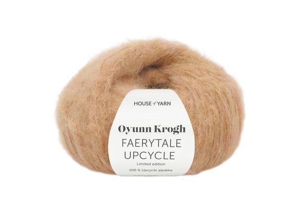 Øyunn Krogh, Faerytale Upcycle 419 Sand