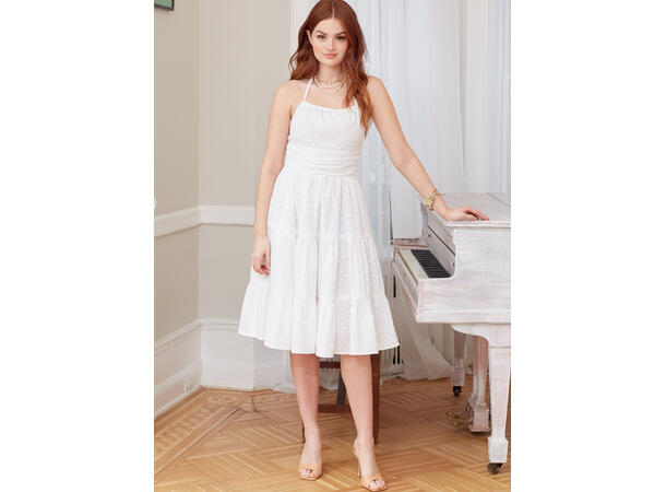 McCall's 8211 - Kjole.