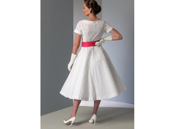 Vogue 9105 - Vintage kjole.