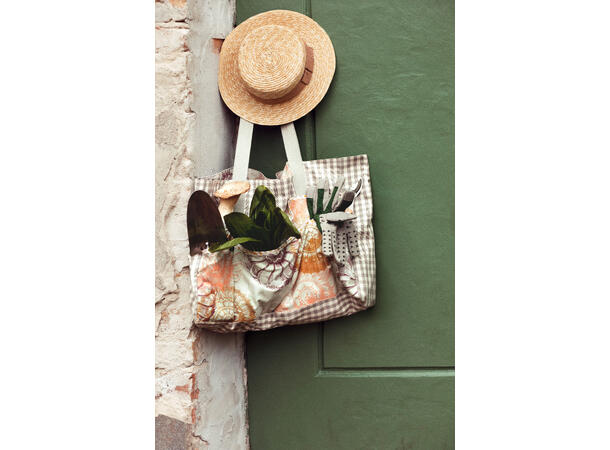 Burda 5909 - Tilbehør til hage