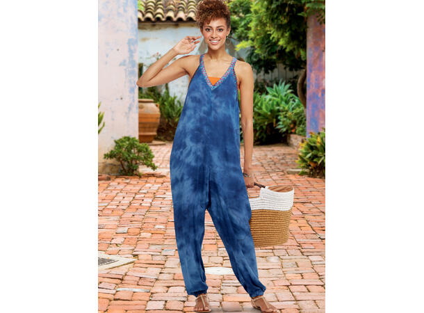 McCall's 8165 - Kjole og jumpsuit.