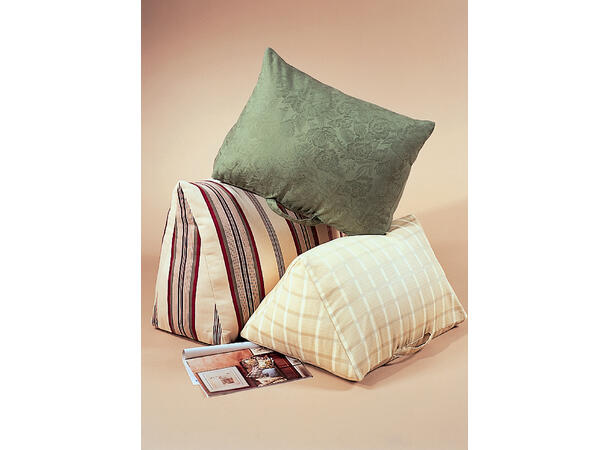 McCall's 4123 - Nakke- og ryggstøtte.