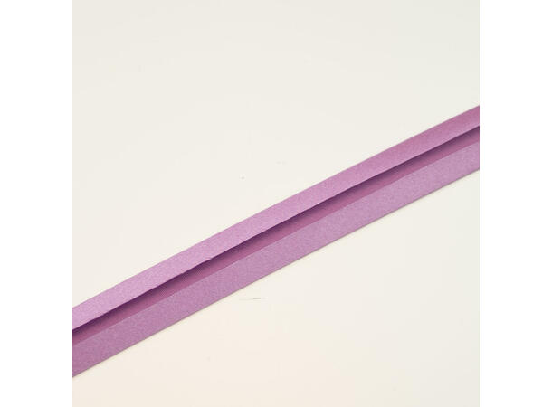 Satengvevd skråbånd, duchesse