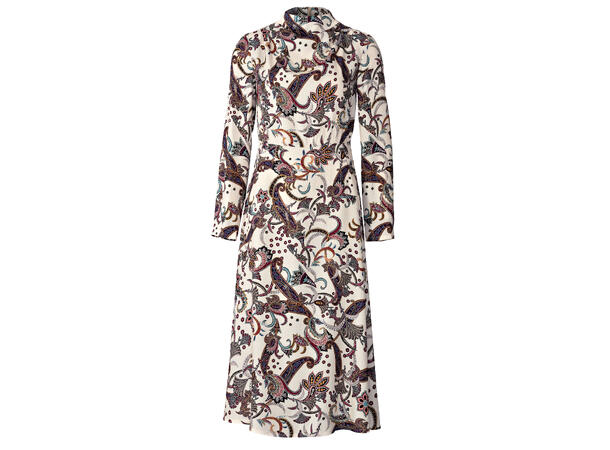 Burda 5863 - Kjole og Genser