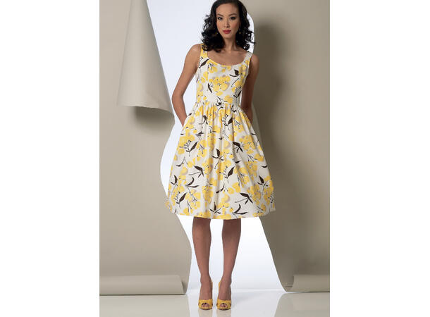 Vogue 9100 - Kjole med prinsessesømmer.