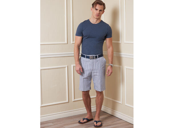 Vogue 1896 - Bukse og Shorts.