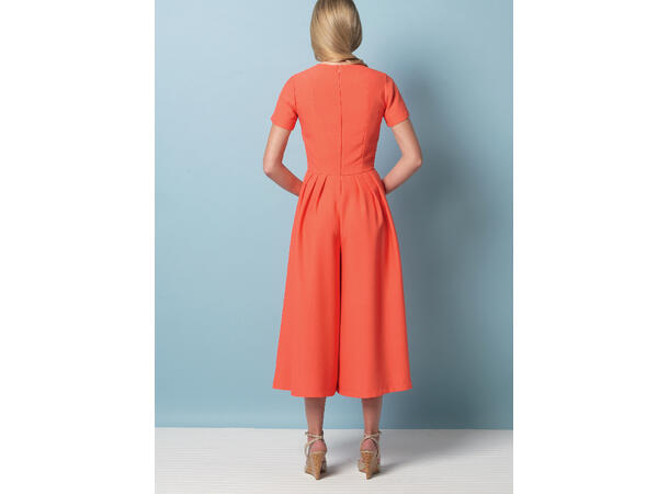 Vogue 9075 - Kjole og jumpsuit.