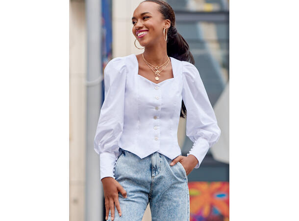 McCall's 8181 - Bluse.