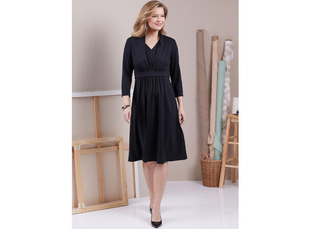 Butterick 6940- Kjole til dame