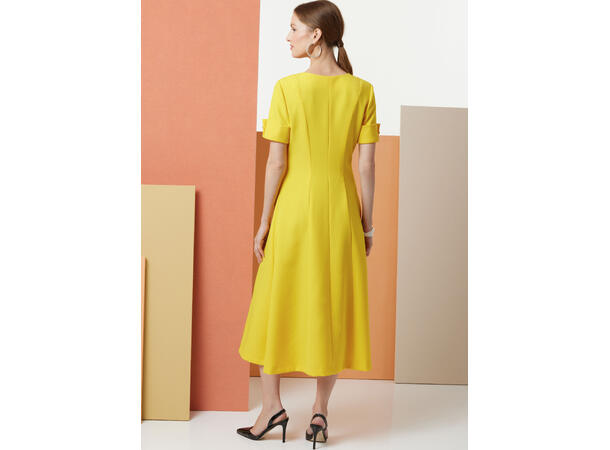 Butterick 7005- Kjole til dame