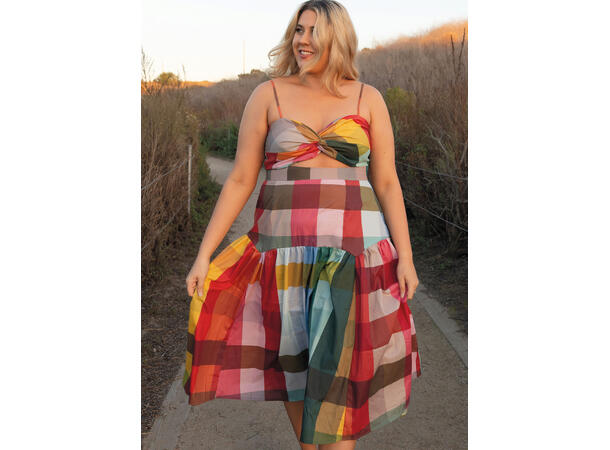 KnowME 2073 - Bh-topp og skjørt.