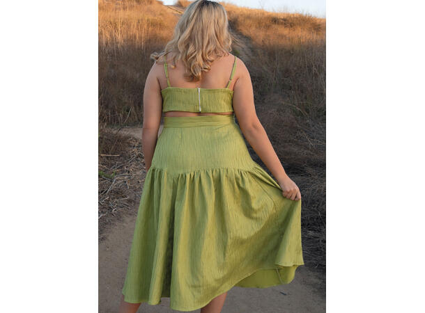 KnowME 2073 - Bh-topp og skjørt.