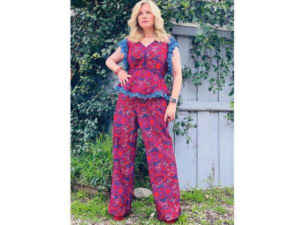 KnowME 2092 - Topp og bukse.