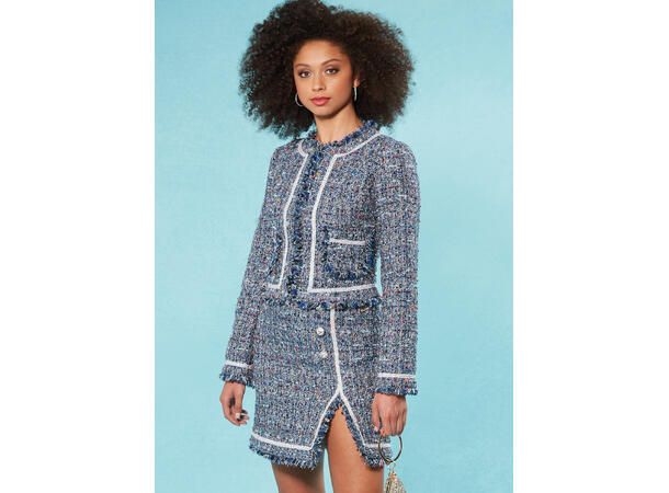 McCall's 8370 - Jakke og skjørt.