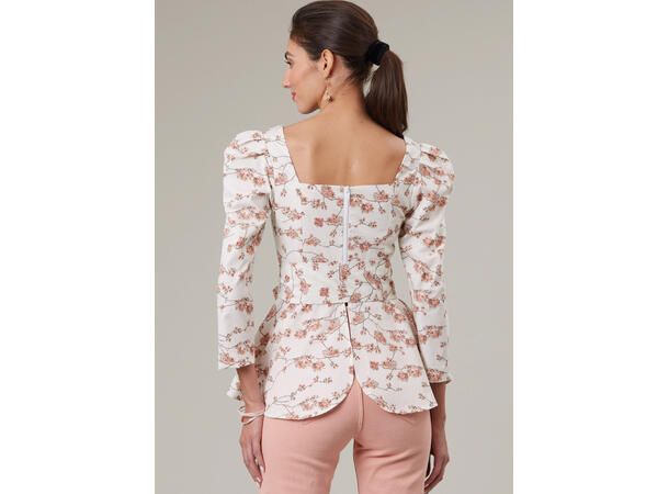 McCall's 8388 - Topp.