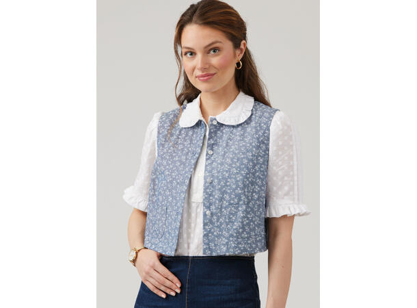 McCall's 8463 - Vintage Vest, Bluse og Skjørt.
