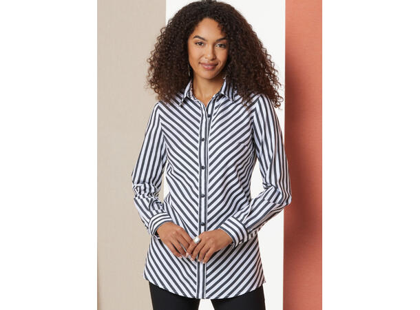 Butterick 7010-Skjorte til dame