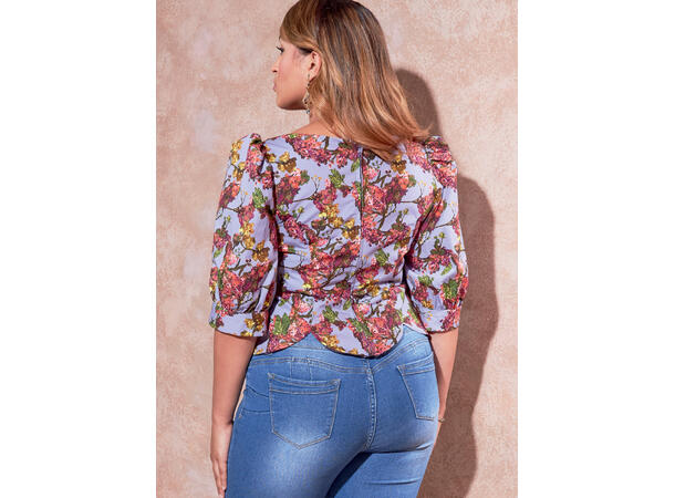 McCall's 8255 - Bluse og topp.