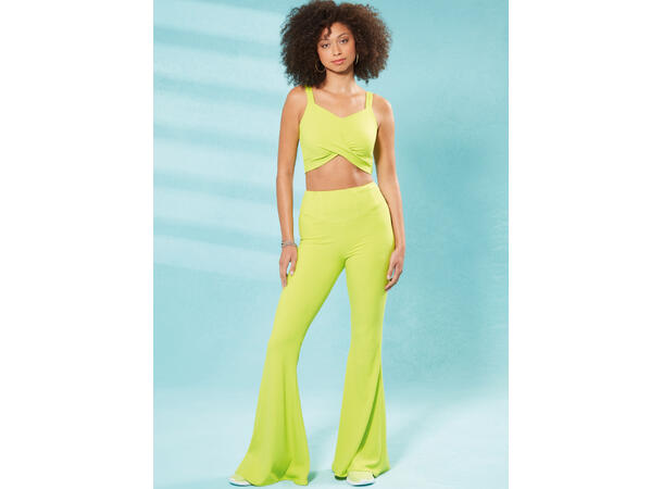 McCall's 8368 - Topp og bukse.