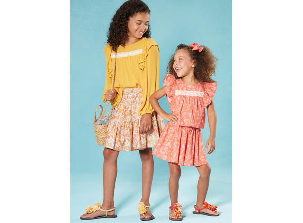 McCall's 8373 - Topp, bluse og skjørt.