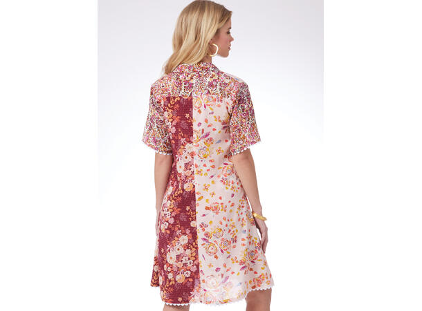 McCall's 8515 - Kjole, skjorte og bukse.