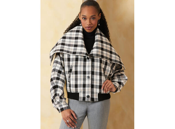 Vogue 2072 - Bomberakke.