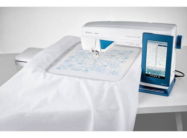 Husqvarna Viking Designer Sapphire 85