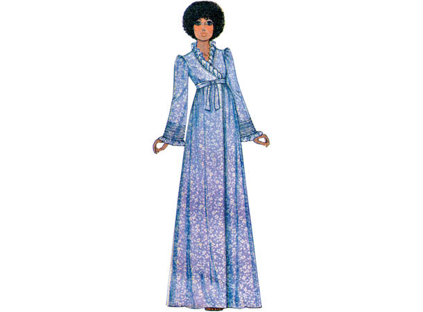 McCall's 8430 - Vintage nattkjole og morgenkåpe.