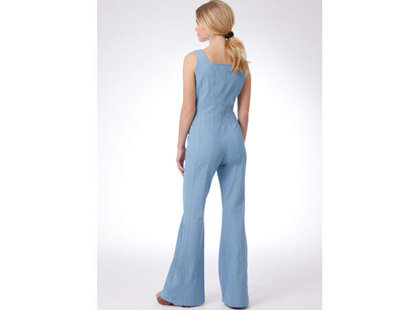 McCall's 8514 - Jumpsuit.