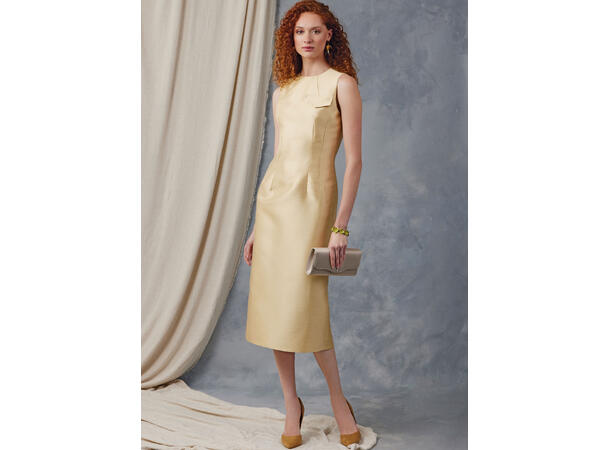 Vogue 2045 - Kjole med brystlomme.