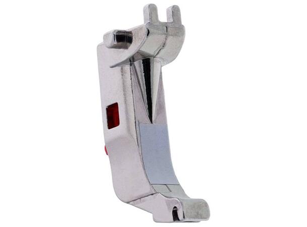 Bernina fot feste gammle modeler