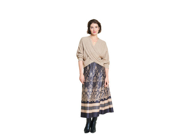 Burda 5831 - Topp