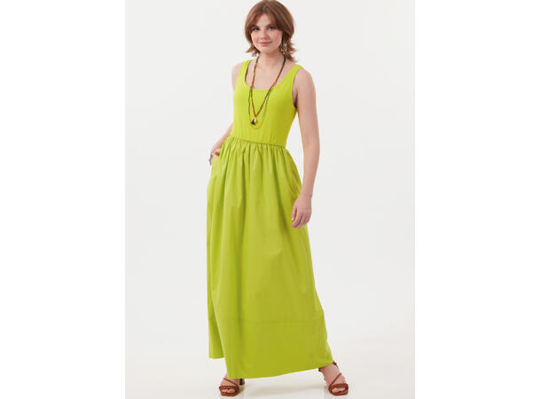 McCall's 8476 - Kjole.